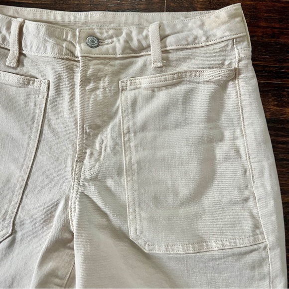 Old Navy Women’s Ivory OG Loose Utility Jeans size 8 Tall - Picture 7 of 7